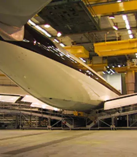 Nacelle peinture dérive avion